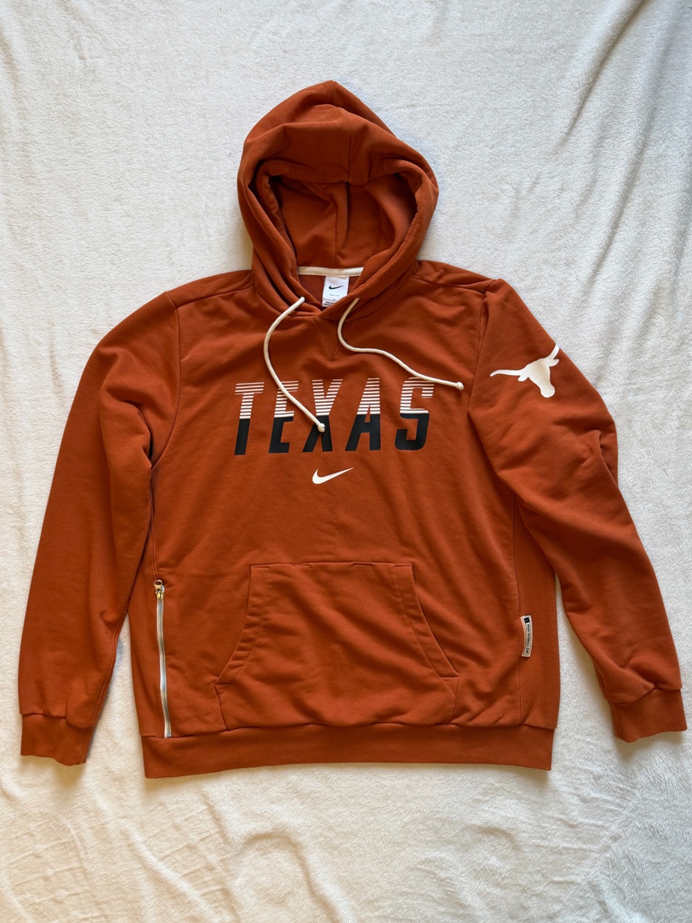 Nike Texas Longhorns 2026 Sideline Standard Issue Dri-FIT Hoodie, New w/o Tags